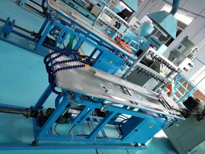 Tongxiang Hengchao Plastic Co.,LTD factory production line 1
